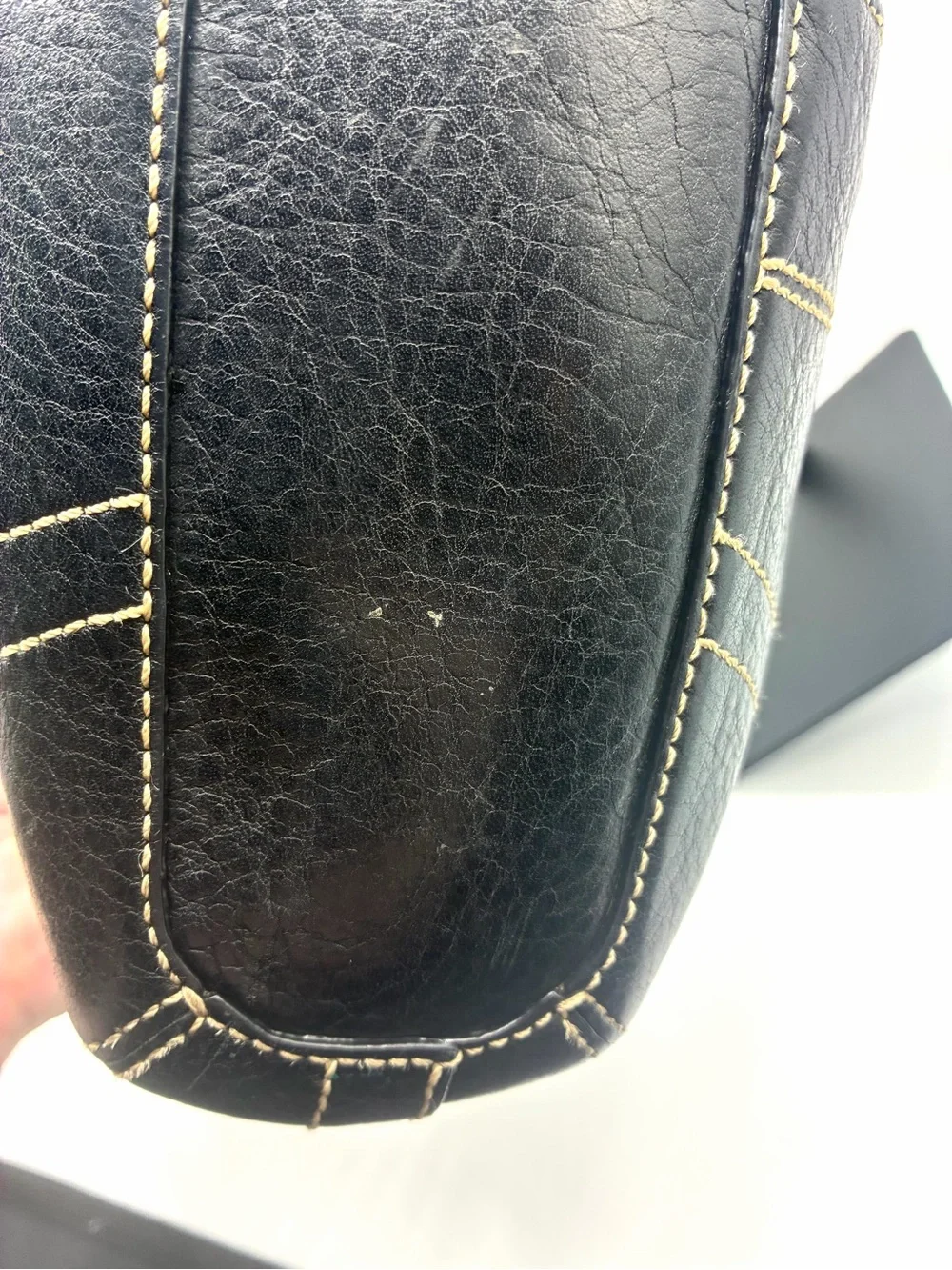 Vintage Coach Chelsea Laced Duffel Black Leather Shoulder Bag 10399